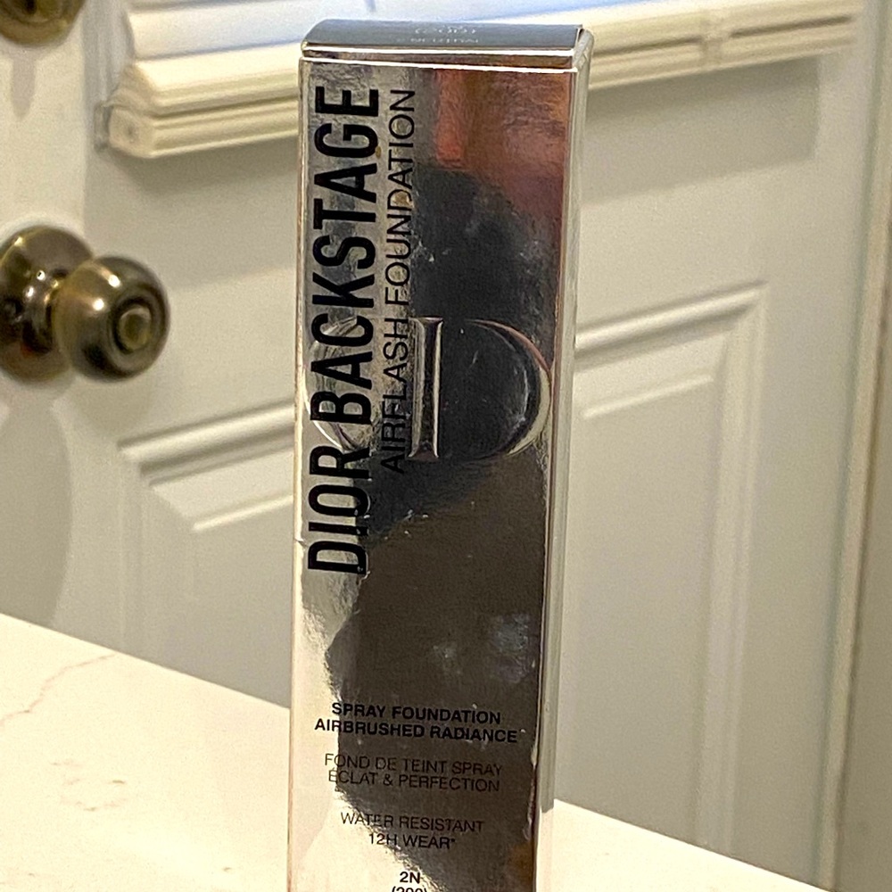 Dior Backstage Airflash Foundation - Shade 2N - New